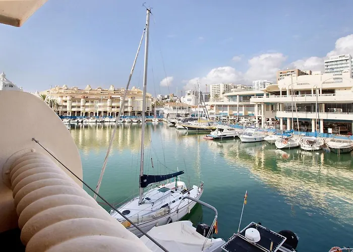 Puerto Marina Luxury Studio