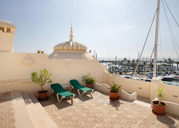 Puerto Marina Luxury Studio